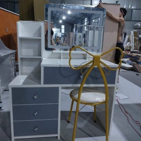 BÀN TRANG ĐIỂM NHỰA ĐÀI LOAN CAO CẤP HL05