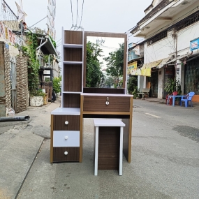 BÀN TRANG ĐIỂM NHỰA ĐÀI LOAN HL19