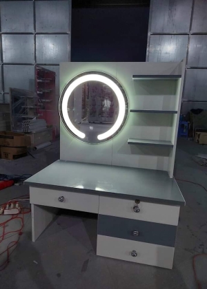 Bàn trang điểm nhựa Đài Loan cao cấp HL04